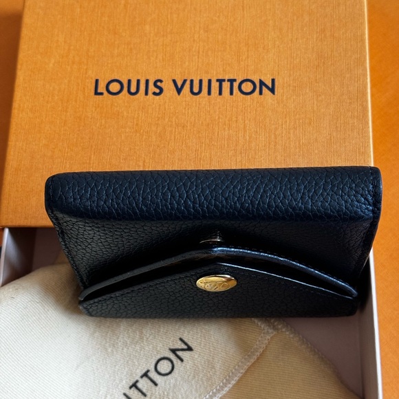 Louis Vuitton Double V Flap Victorine Wallet - Picture 8 of 16
